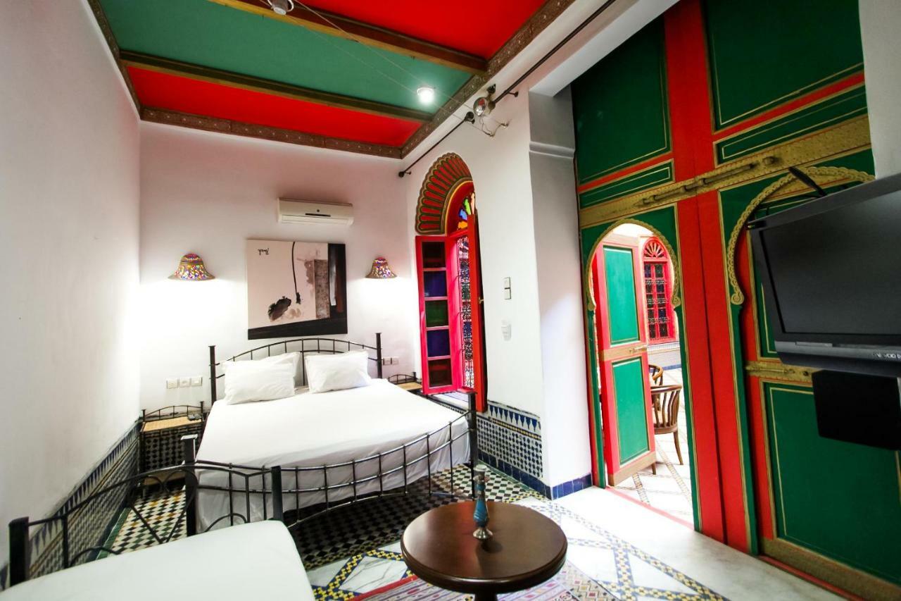 Riad Haj Palace & Spa Fez Exterior photo A room at the hotel